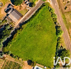 Building plot in Jazeneuil (86600)