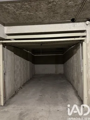 Garage in Meyzieu (69330)