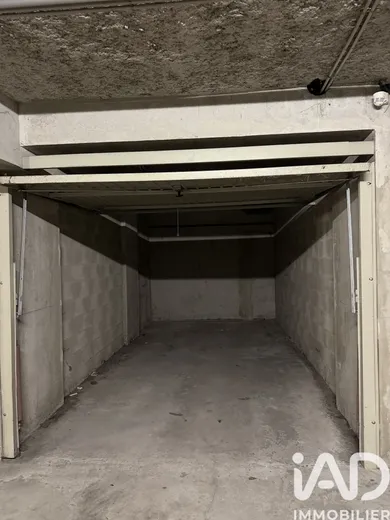 Garage à Meyzieu (69330)