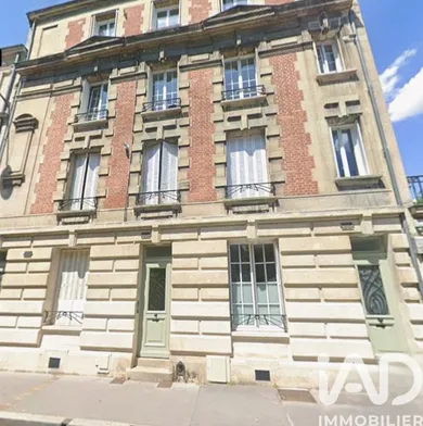 Apartment in Reims (51100)