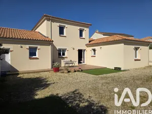 Maison à Le Loroux-Bottereau (44430)