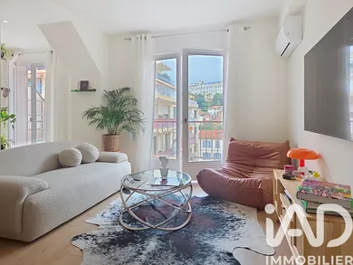 Apartment in Menton (06500)