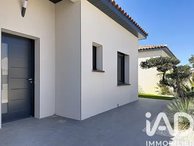House in GINESTAS (11120)