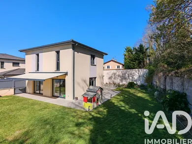 Maison à Neuville-sur-Saône (69250)