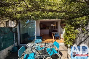 Apartment in Le Grau-du-Roi (30240)