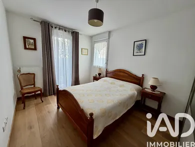 Apartment in Palaiseau (91120)