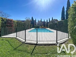 Apartment in Toulouse (31300)