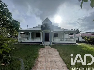 Maison à Petit-Canal (97131)