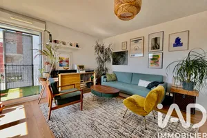 Apartment in Saint-Ouen-sur-Seine (93400)