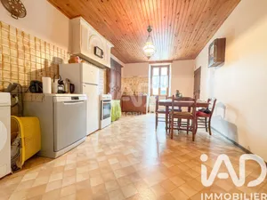 Maison de village à Fayet (12360)