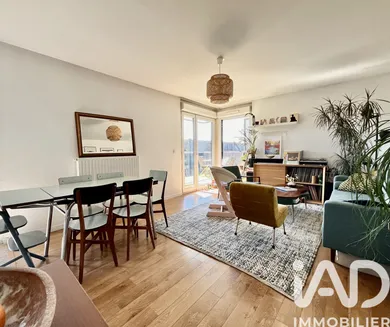 Appartement à Saint-Ouen-sur-Seine (93400)