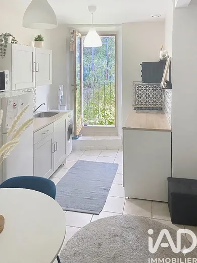 Apartment in Bormes-les-Mimosas (83230)