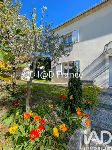 Traditional house in Montlhéry (91310)