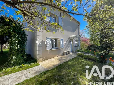 Traditional house in Montlhéry (91310)