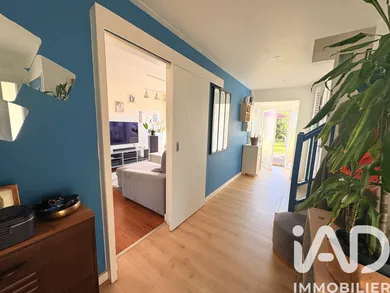 Traditional house in Indre (44610)