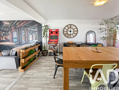 Apartment in Sens (89100)
