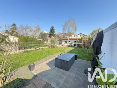 Detached house in Le Blanc-Mesnil (93150)