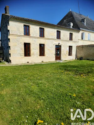 Maison de village à Le Seure (17770)