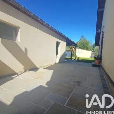 Townhouse in Erdre-en-Anjou (49370)