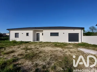 House in Pineuilh (33220)