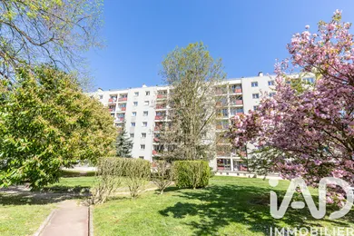 Apartment in Morsang-sur-Orge (91390)