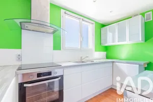 Apartment in Morsang-sur-Orge (91390)
