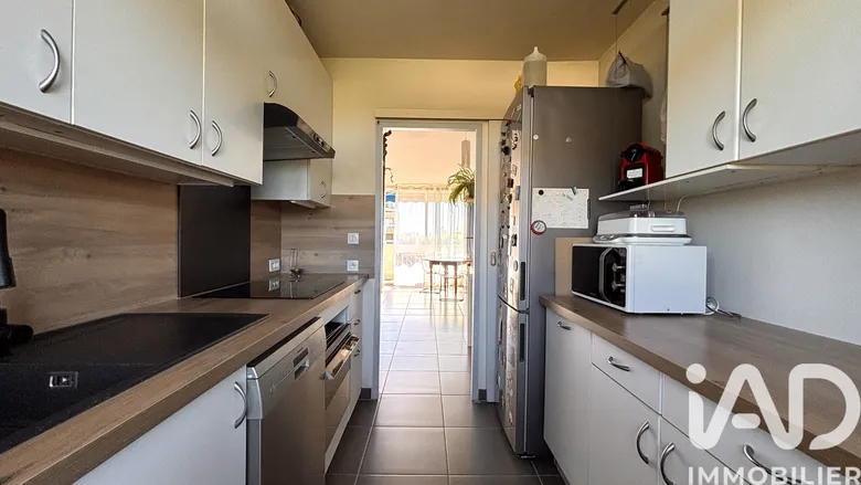 Appartement 3 pièces 65 m² · à Marseille · 65,2 m² · 220 000 €