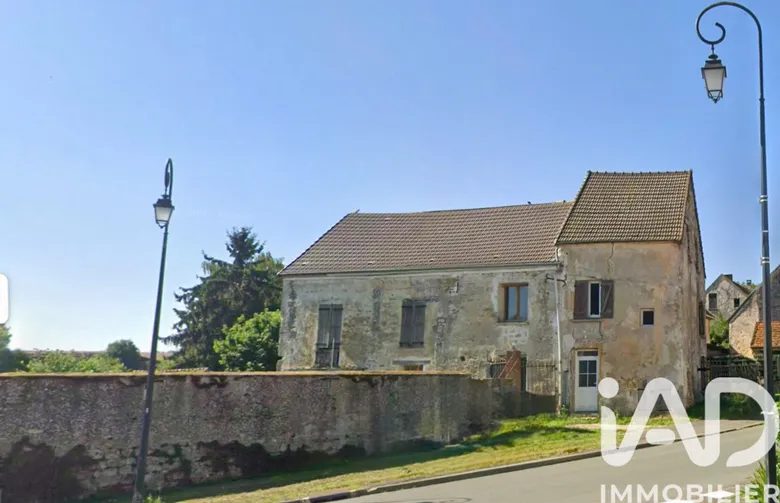 Maison 3 pièces 99 m² · à Grisolles · 99 m² · 122 000 €