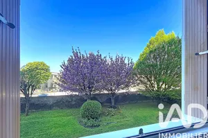 Apartment in Rueil-Malmaison (92500)