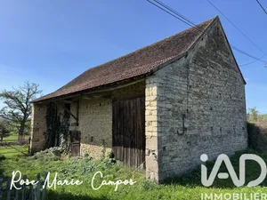 Barn in Saint-Marcelin-de-Cray (71460)