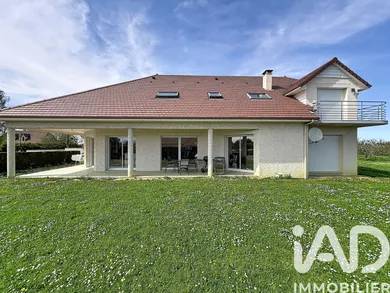 Maison à Maucor (64160)