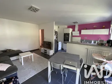 Apartment in Viry-Châtillon (91170)