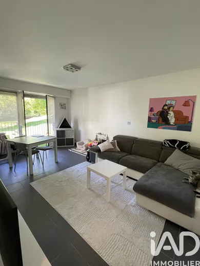 Apartment in Viry-Châtillon (91170)