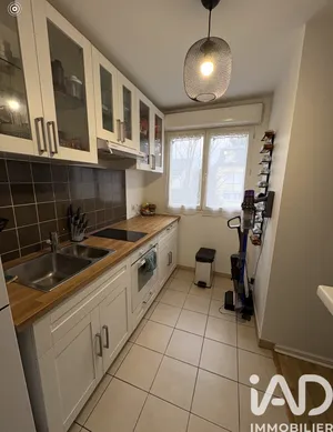 Apartment in Le Plessis-Trévise (94420)