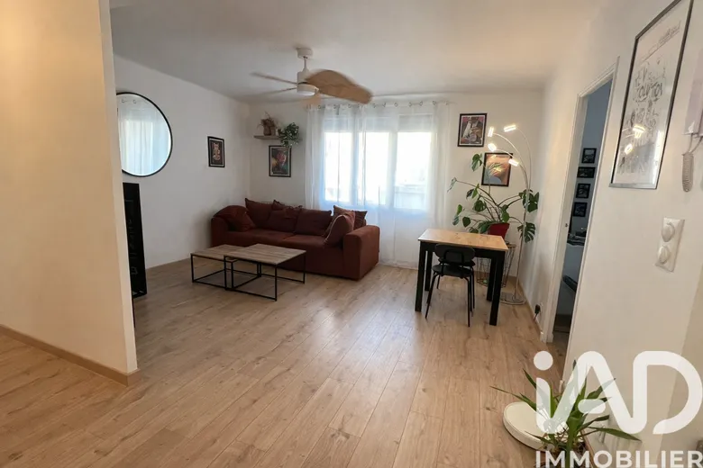 Vente appartement à Marseille (13009) : appartement 4 pièces 67 m² — 4