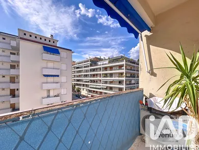 Apartment in Le Cannet (06110)