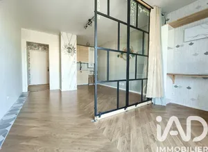 Apartment in Égly (91520)