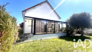 Maison traditionnelle à Villeneuve-le-Roi (94290)