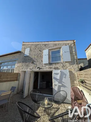 House in Sainte-Soulle (17220)