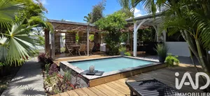 Maison à Sainte-Anne (97180)