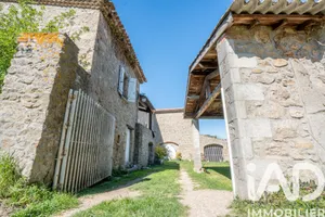Maison de campagne à Cheminas (07300)