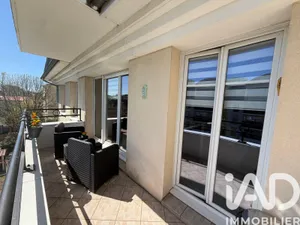 Apartment in Livry-Gargan (93190)