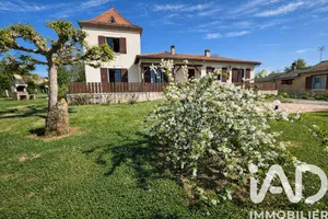 Park home in Creysse (24100)