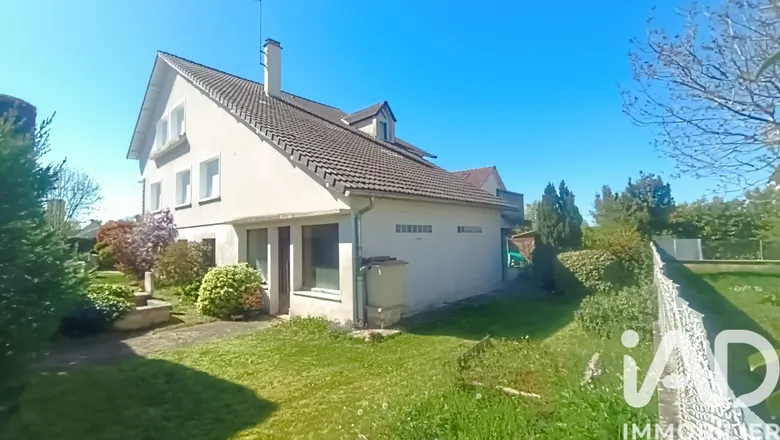 Maison 8 pièces 166 m² · à Bonnard · 166 m² · 228 000 €