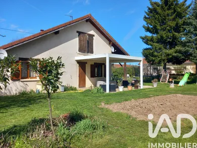 Maison de village à Longechenal (38690)