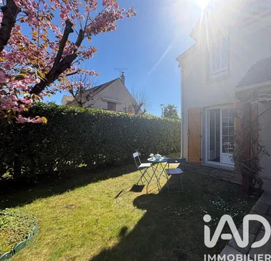 Maison à Marolles-en-Brie (94440)