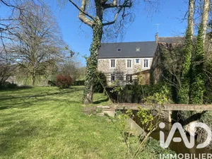 Maison à Carhaix-Plouguer (29270)