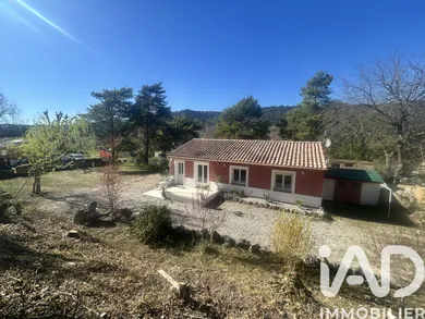 Maison à Saint-Martin-de-Brômes (04800)