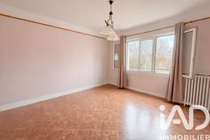 Apartment in La Garenne-Colombes (92250)