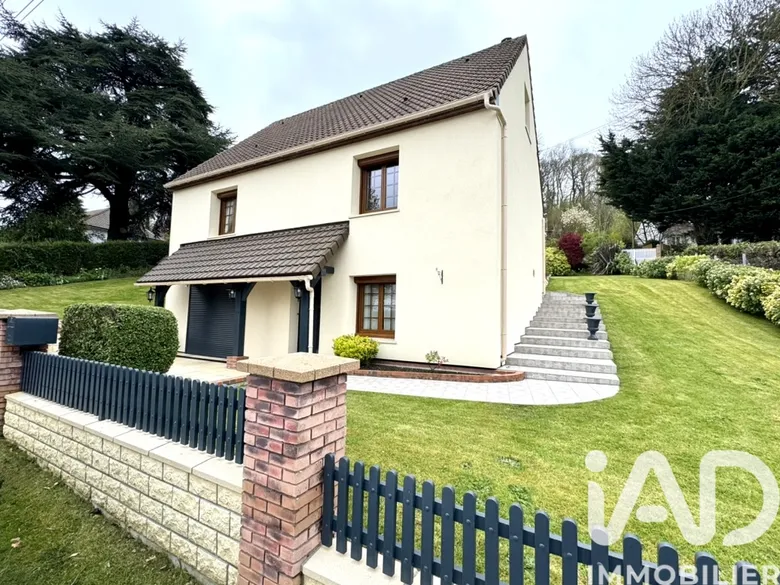 Maison 5 pièces 115 m² · à La Rivière-Saint-Sauveur · 115 m² · 299 000 €